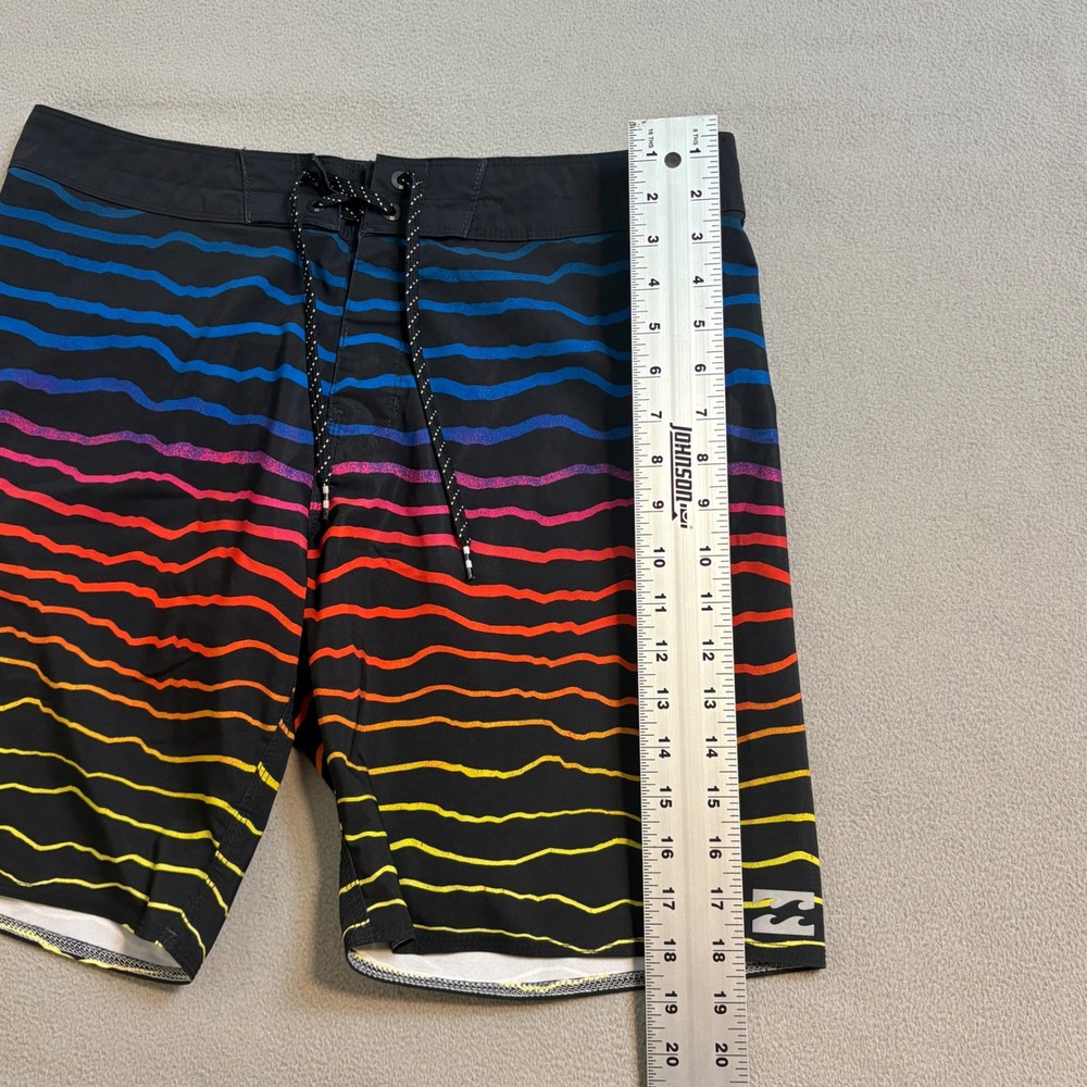 Billabong Airlite Sundays Mens 33 Board Shorts Black Rainbow Wave Stripe Swim - Picture 5 of 7